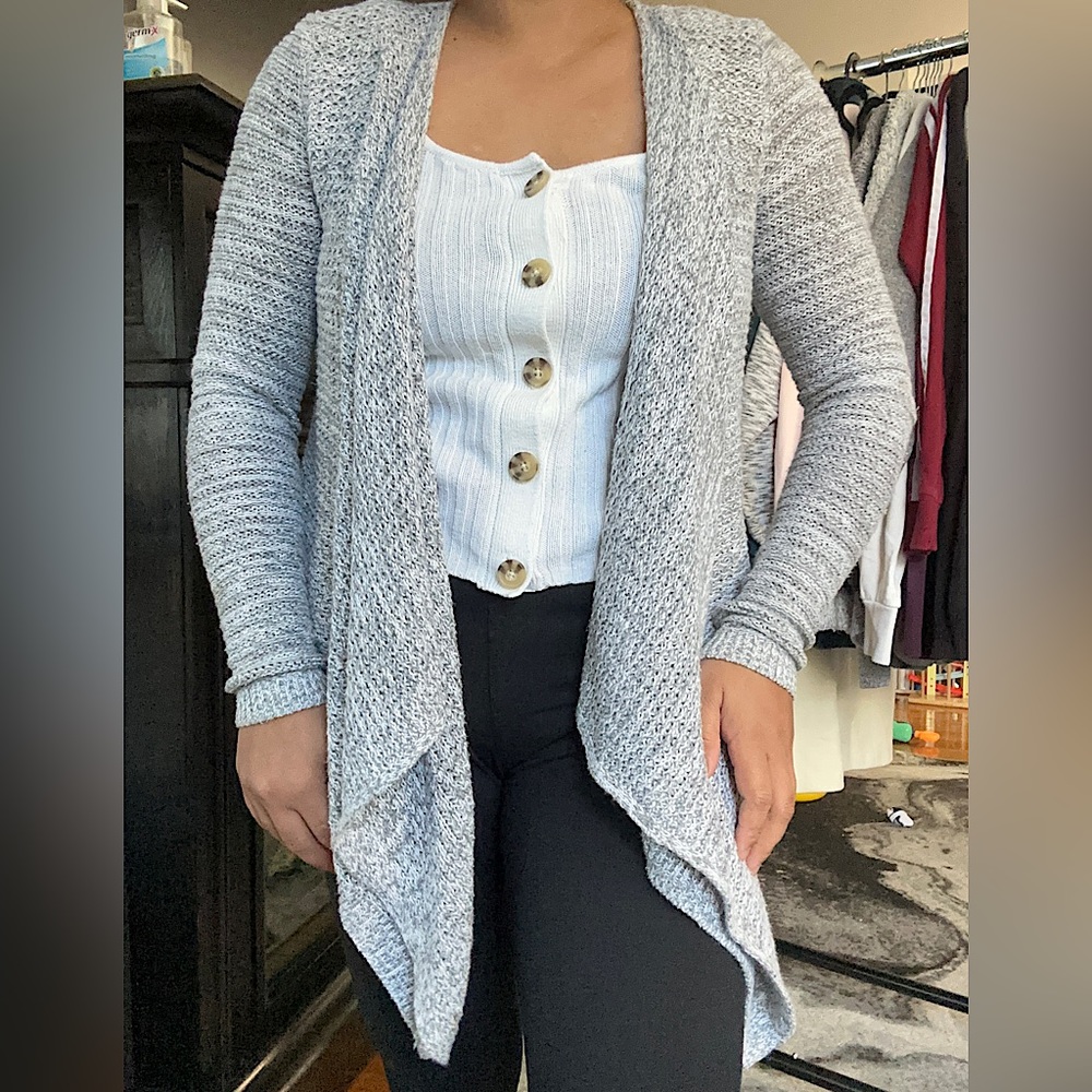 Hollister sweater